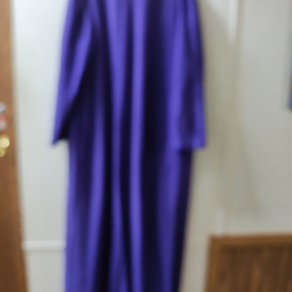 Vintage Vanity Fair Velour Sleepwear Medium Purple Floor Length Robe Kaftan - Picture 9 of 12